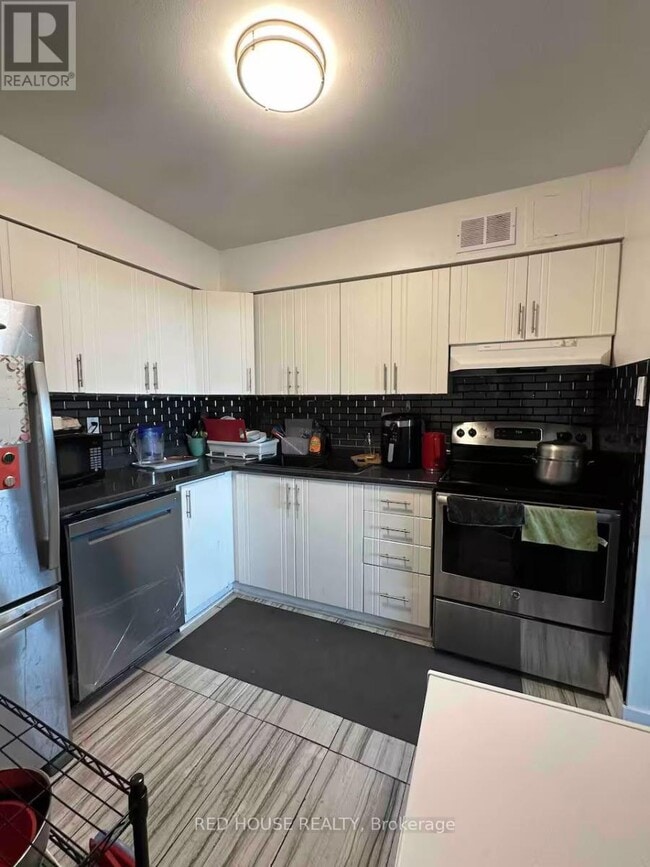 Building Photo - 3555 Derry Rd E