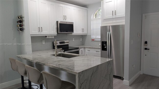 Foto del edificio - 14114 SW 51st Ln