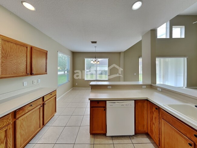 Foto del edificio - 6101 41st St E