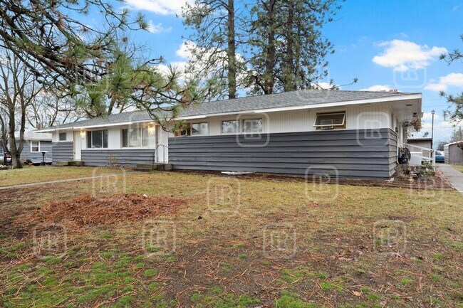 Foto del edificio - 7313 E 6th Ave