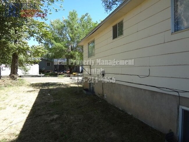 Building Photo - 310 S 900 W