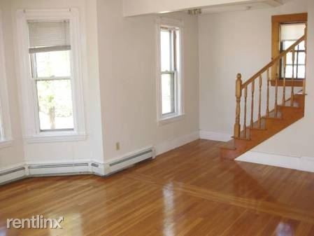 Building Photo - 2 br, 1 bath  - 57 Lawrence St