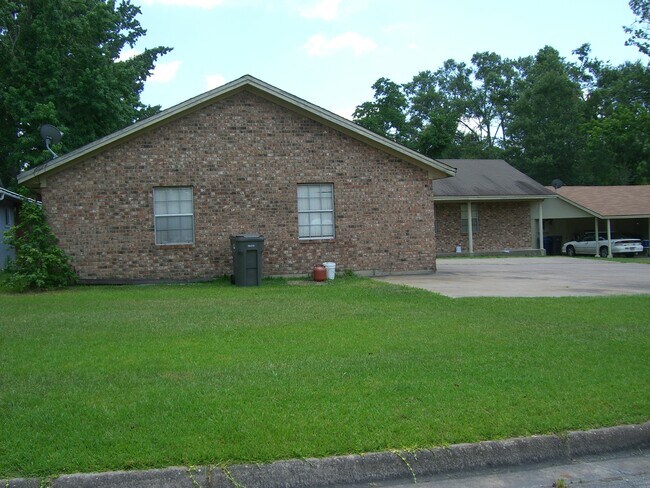 Foto del edificio - 114 Gatewood Ln