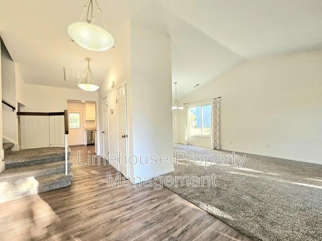 Building Photo - 1801 Grey Friars Chase