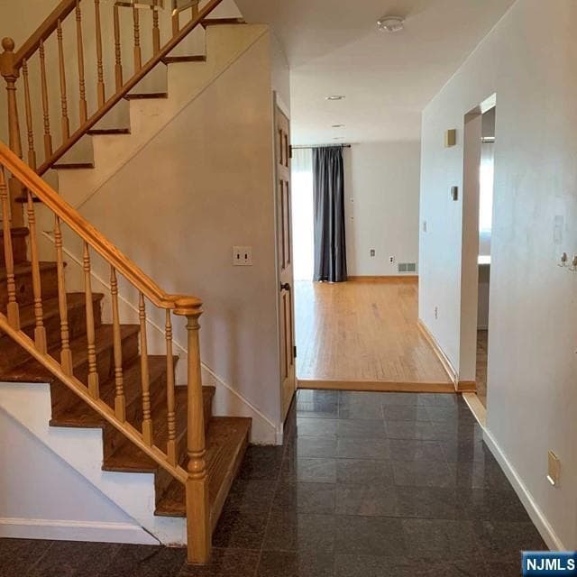 Building Photo - 26 Linwood Ave