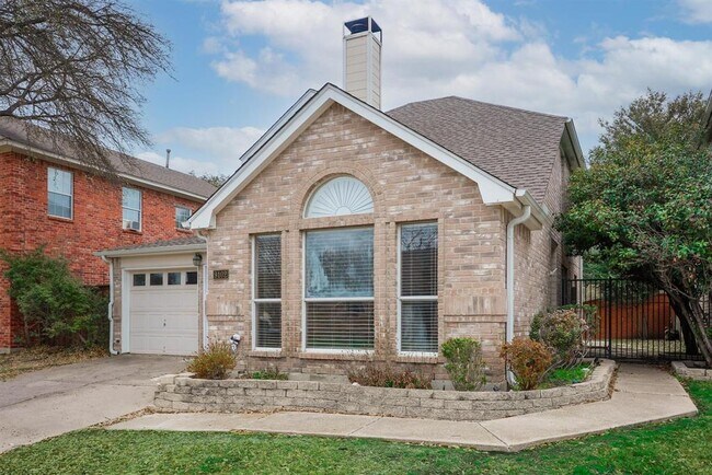 Building Photo - 9102 Cumberland Dr