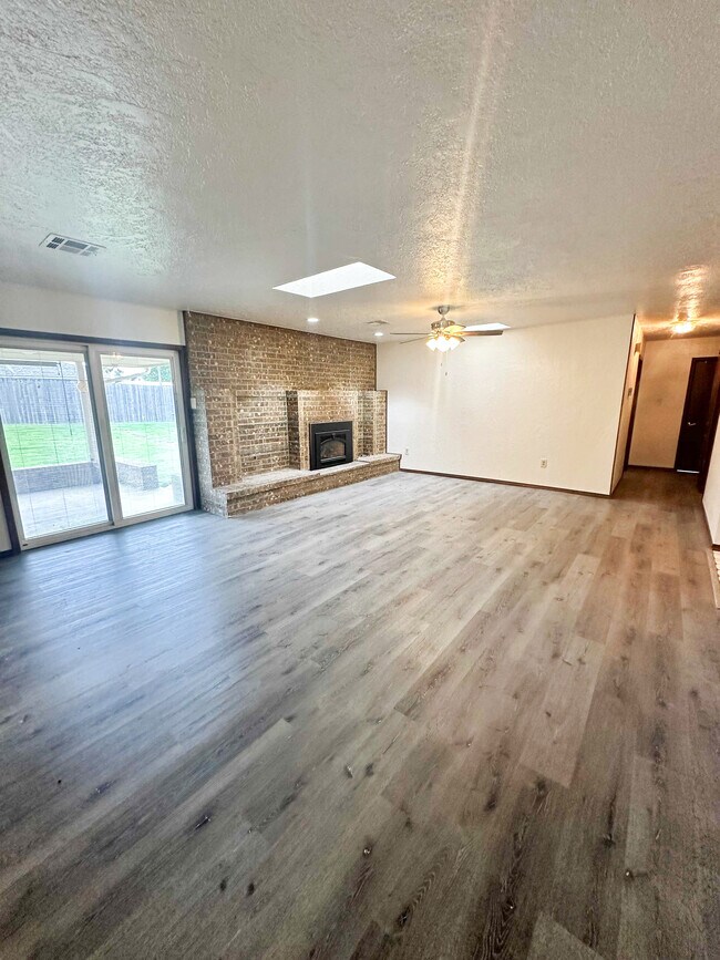 Foto del edificio - 2305 NW 78th St