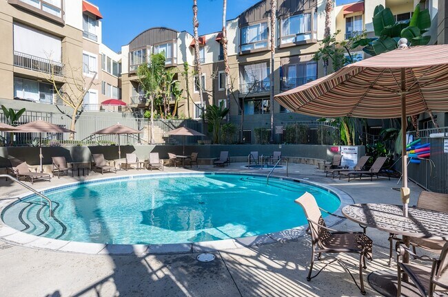 Foto del edificio - The Piedmont Senior Apartments