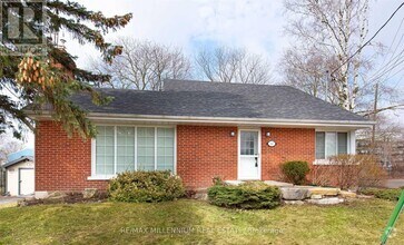 Building Photo - 147 Burkholder St