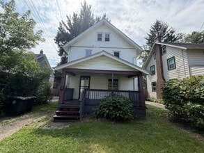 Building Photo - 990 Emma Ave