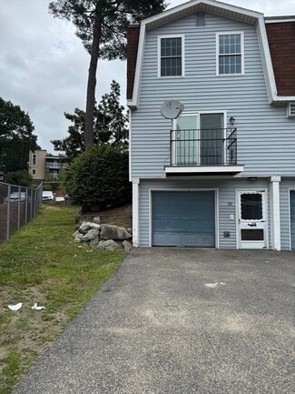 Building Photo - 1271 Pawtucket Blvd