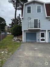 Building Photo - 1271 Pawtucket Blvd