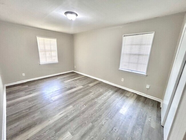 Foto del edificio - 3218 Teton Dr NW