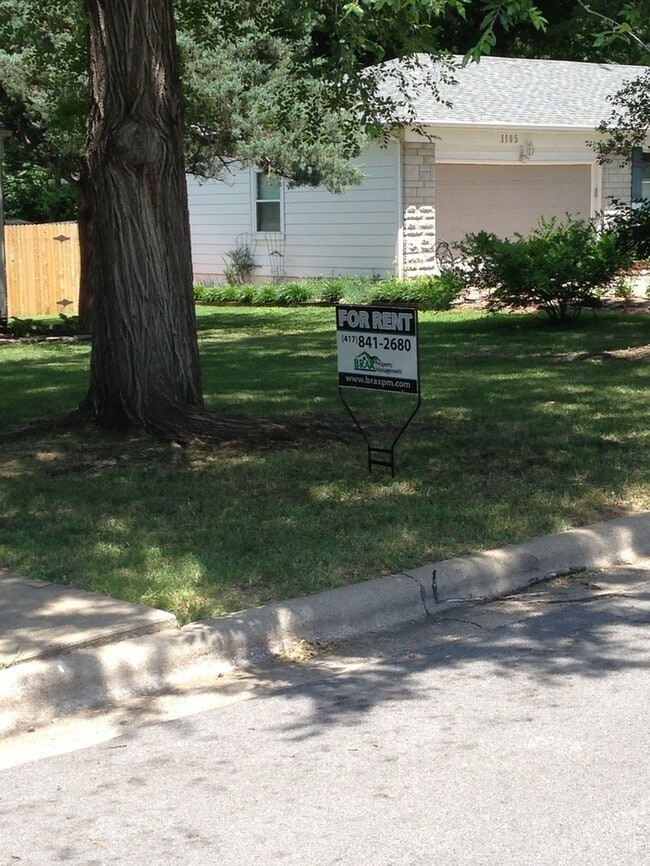 Building Photo - Coming Soon! Beautiful historic home in Sp...