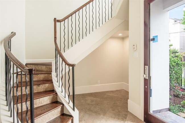 Photo - 5505 Rose St House