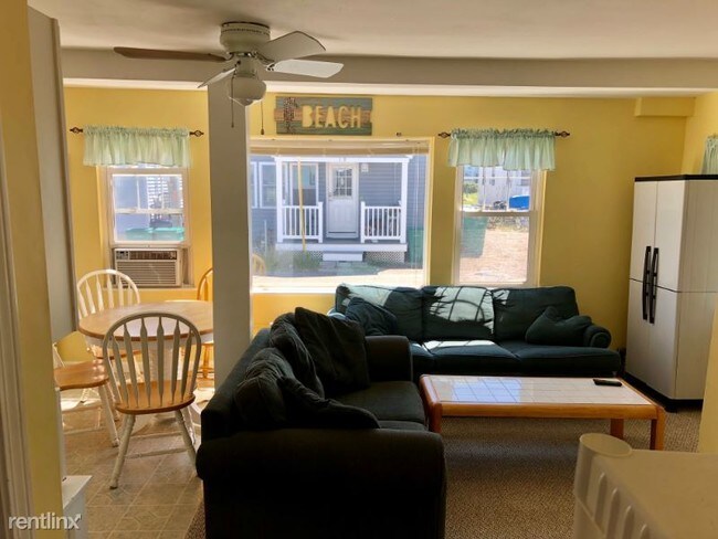 Building Photo - 20 Riverview Terrace