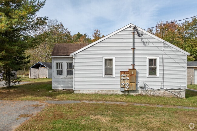 Building Photo - 274-278 Cold Spring Rd