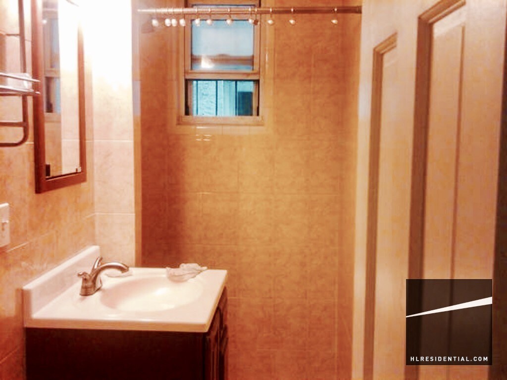 Foto del edificio - 3134 41st St