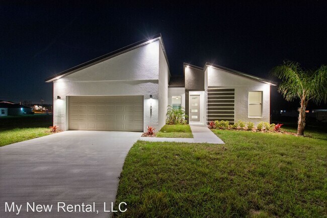 Building Photo - 4 br, 2 bath House - 1057 Sabine Place