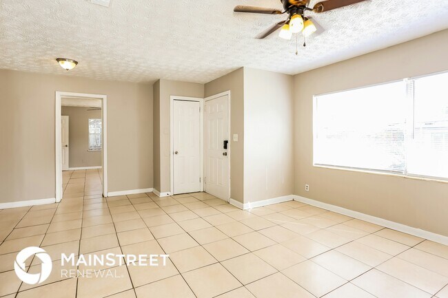 Foto del edificio - 1411 Palmdale St