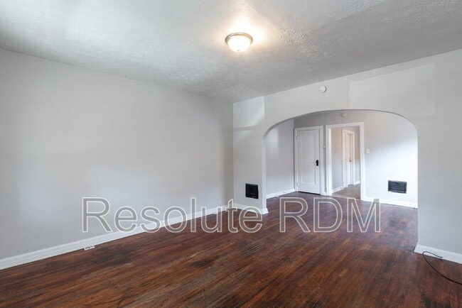 Foto del edificio - 2916 Meredith Ave