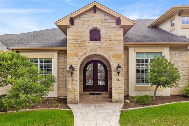 Foto del edificio - 8600 Bluegrass Dr