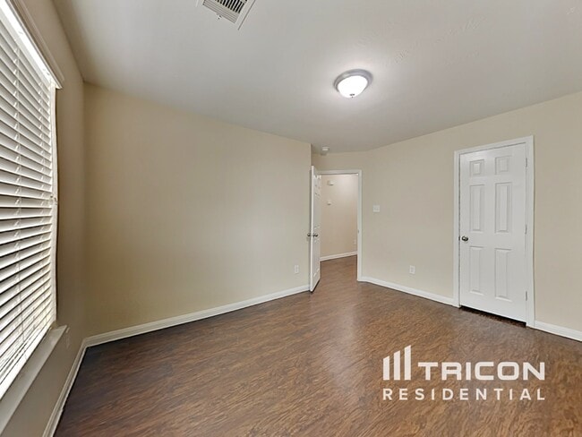 Building Photo - 21434 Palma Grove Way