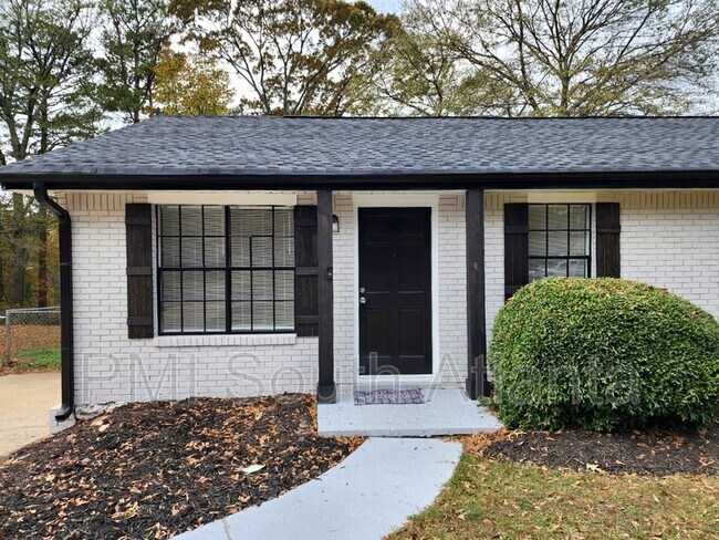 Foto del edificio - 8329 Glenwoods Terrace
