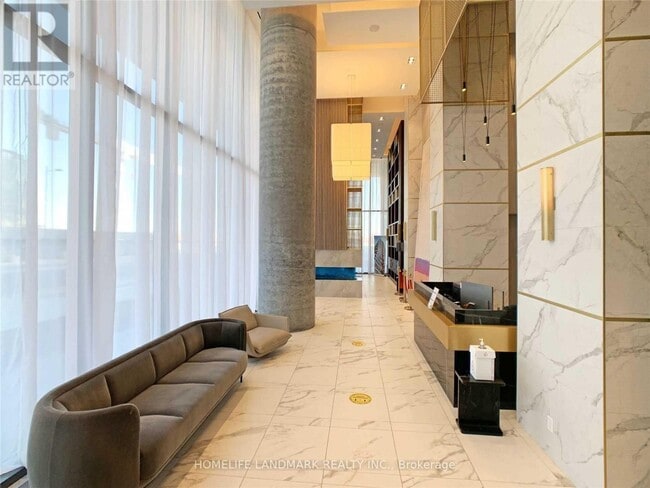 Photo du bâtiment - 950 Portage Pkwy