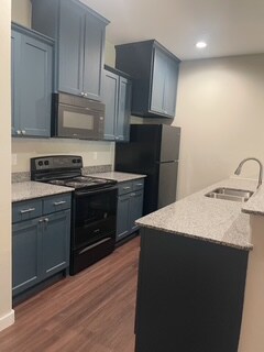 Foto del edificio - 1901 E Sabine St