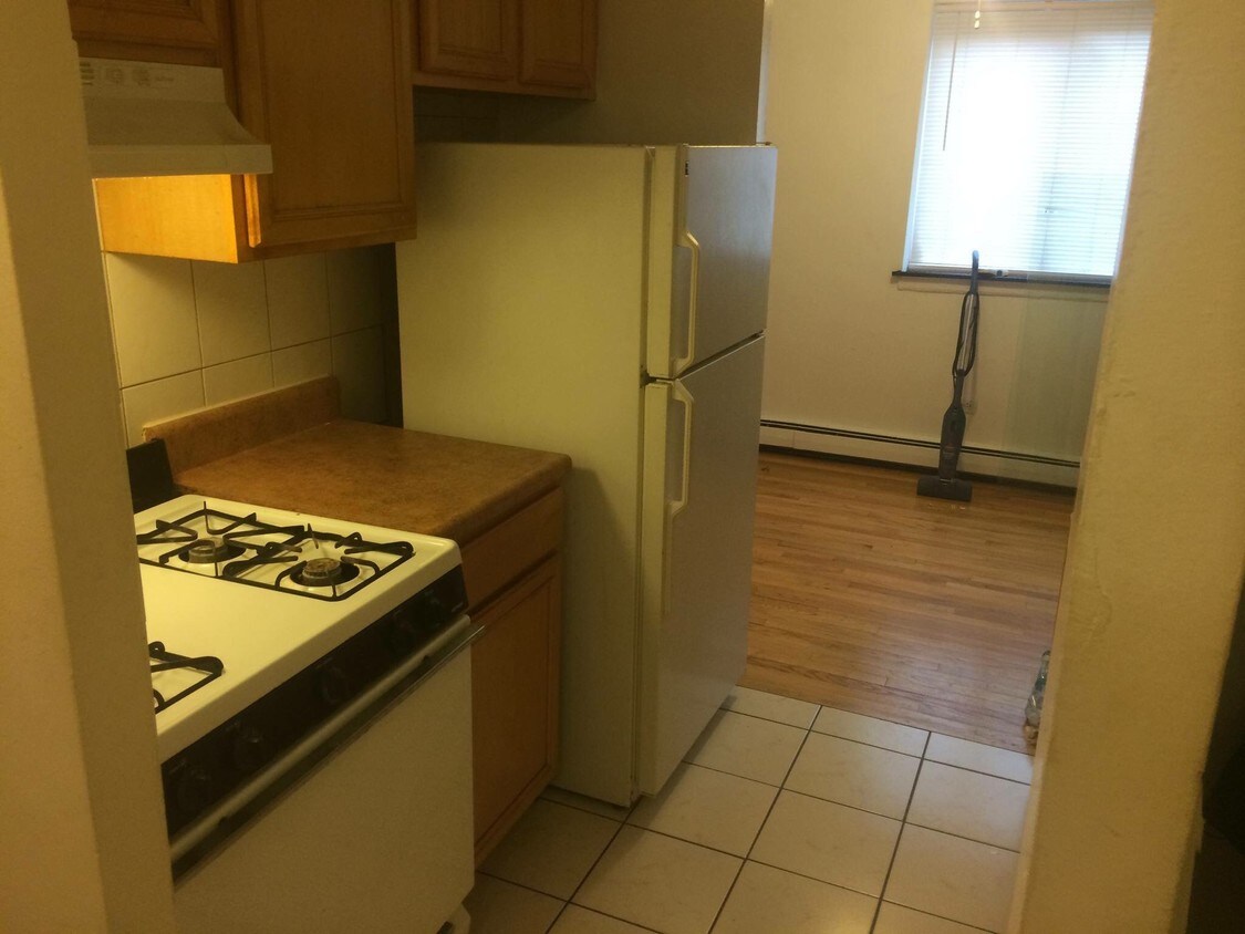 Foto principal - 5250 N Sheridan Rd