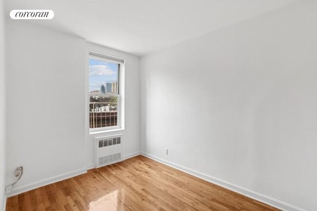 Building Photo - 401 W 56th St