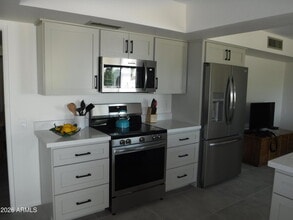 Building Photo - 12930 W Seville Dr