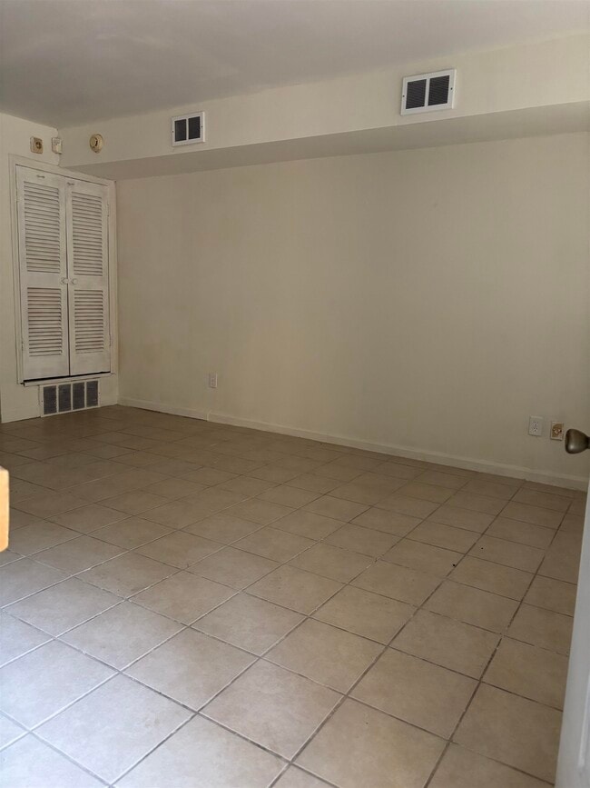 Building Photo - 5263 Flowering Peach Dr
