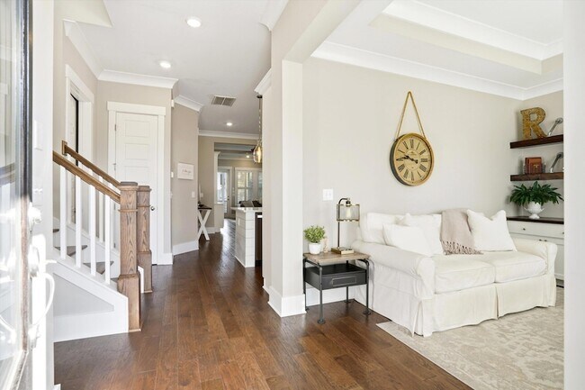 Foto del edificio - 2548 Josiah St