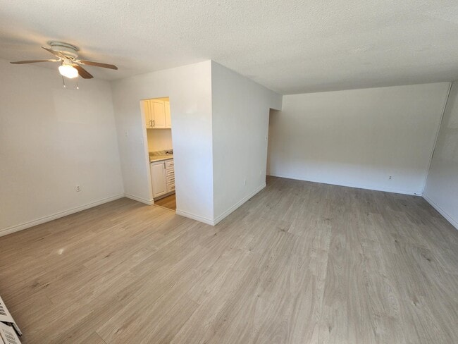 Living Room - Oshawa Glen Developments Ltd