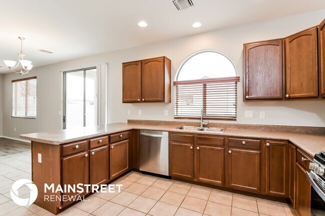 Foto del edificio - 12534 E Red Canyon Pl
