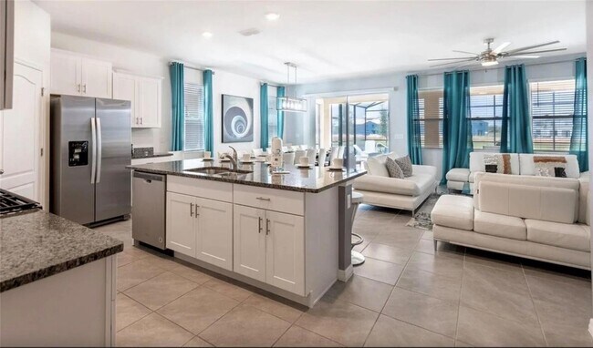 Foto del edificio - 7572 Oakmoss Loop
