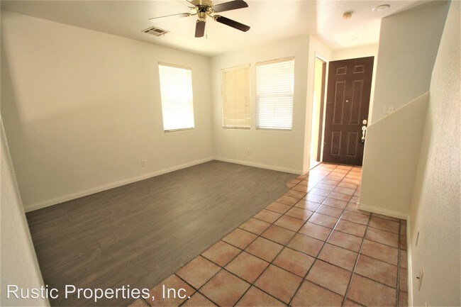 Building Photo - 3 br, 2.5 bath House - 11146 Fort Bowie st.