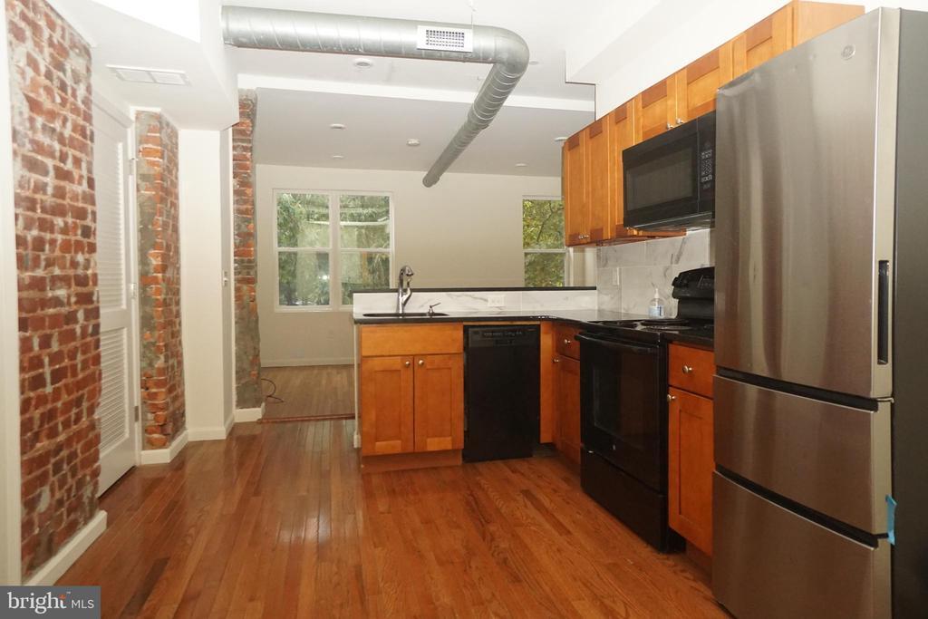 Foto principal - 434 S 52nd St