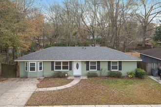 Building Photo - 1878 Denver Dr