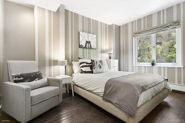 Building Photo - 238 St Marks Ave