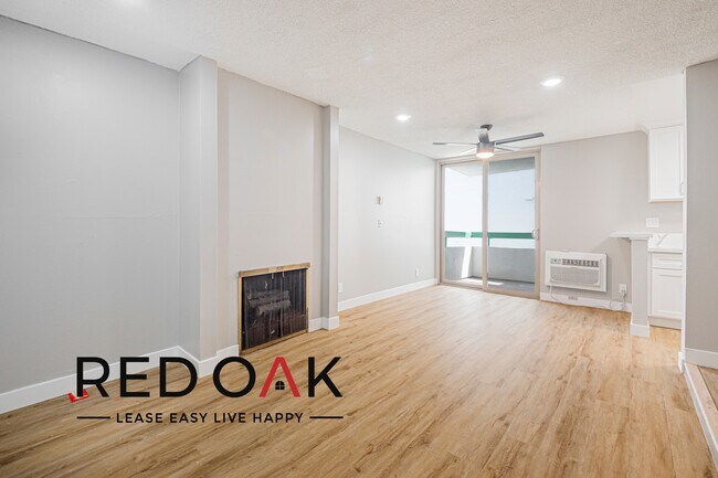 Foto del edificio - 1200 N Olive Dr
