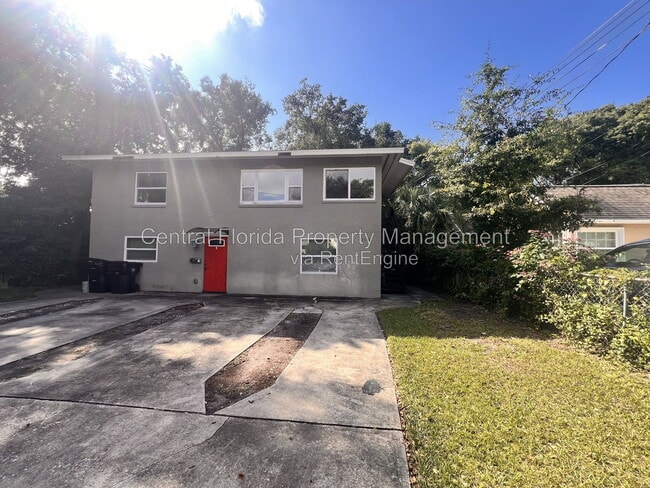 Photo - 1110 Poinsettia Ave Apartment