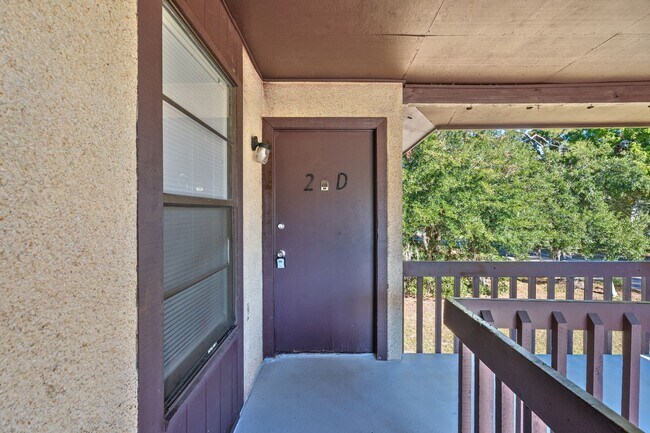 Photo - 476 Lombard St Apartment