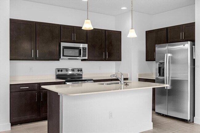 Building Photo - 1313 Captiva Cv