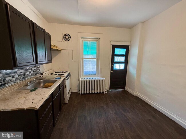 Foto del edificio - 1504 S Dover St