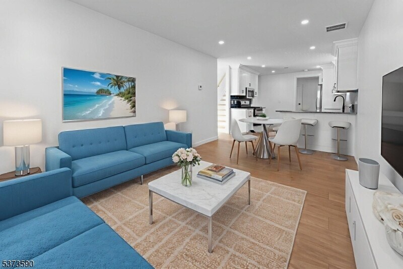 Foto principal - 65 Anderson St