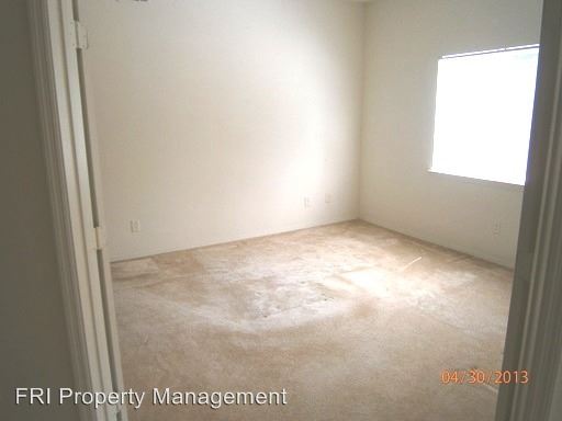 Building Photo - 457 Jordan Stuart Cir
