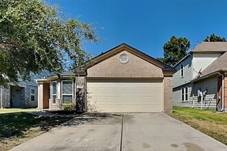 Building Photo - 16716 Foursquare Dr